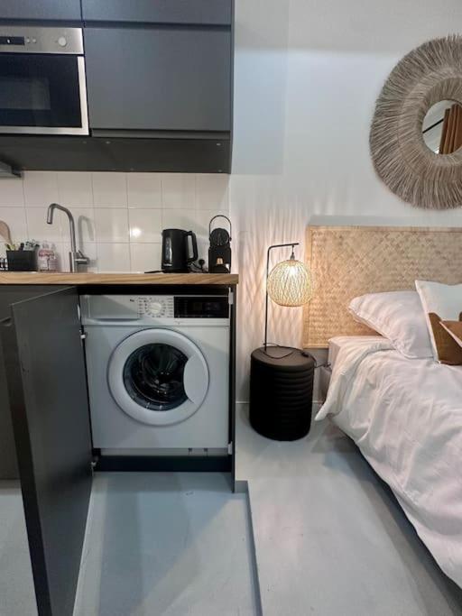 Apartment Gabriel's Studio By Suitehomeparis